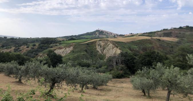 Calanchi e Monteodorisio sullo sfondo
